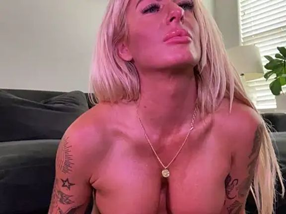 blondiluvsanal