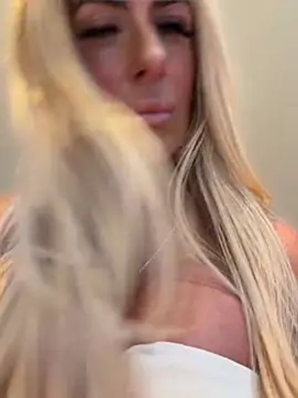 blondiluvsanal