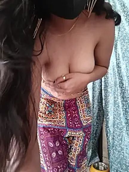 Parinaaz18