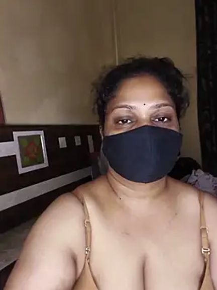 SluttySonam