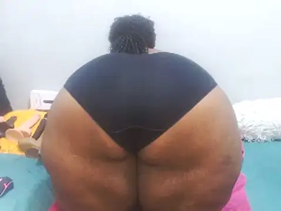 MatureBootyBabe4Uxx