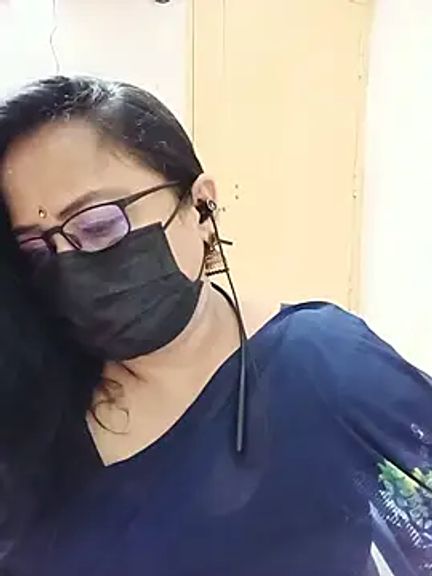 monisha_cam