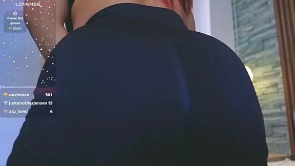 Mia_milf_x