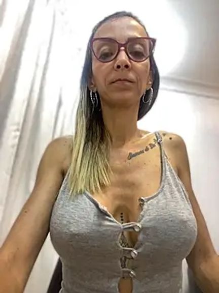 AlanaBrunetteX_X