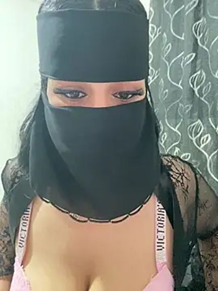 mari_layali