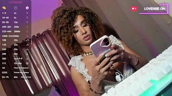 Molly_McQueen