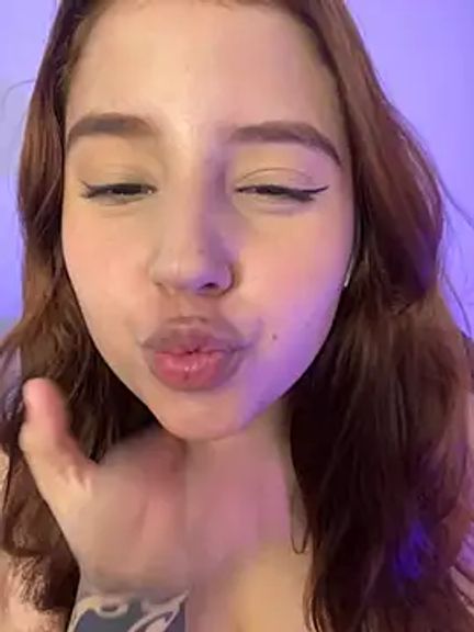 lia_foxxy71