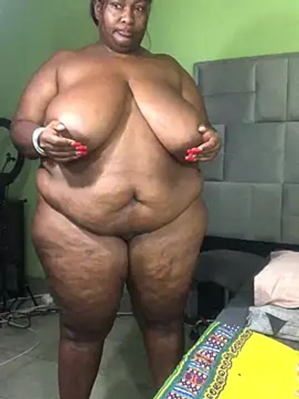bustytitsxxx