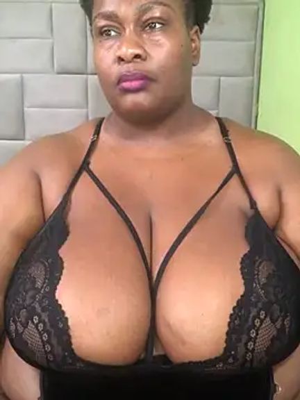 bustytitsxxx