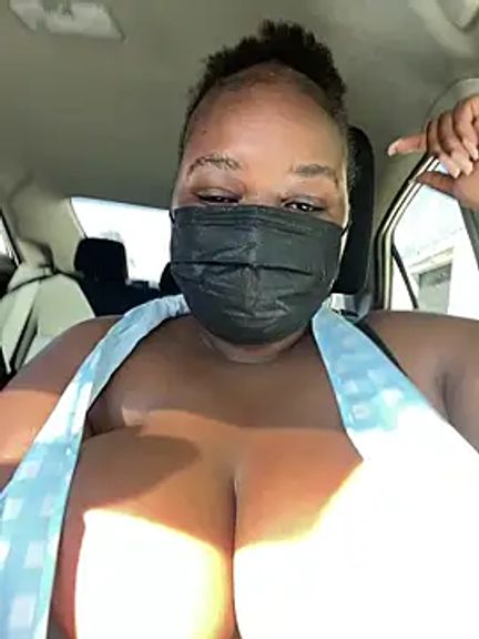 MaskedBootyLicious28