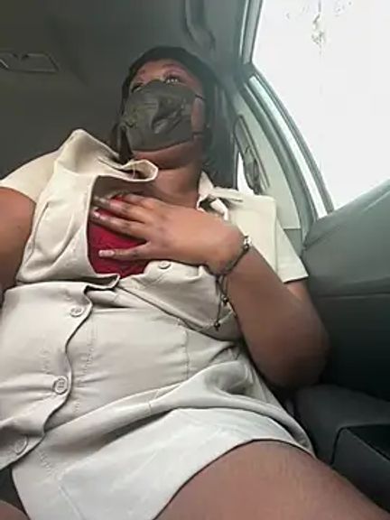 MaskedBootyLicious28