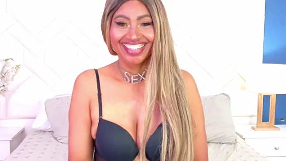 Kiara_Parker_