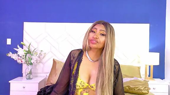 Kiara_Parker_