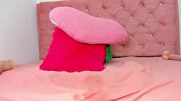 valery_adams_13