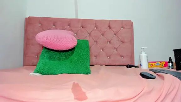 valery_adams_13