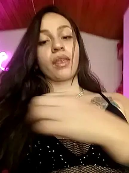 RoxxieAndrews777