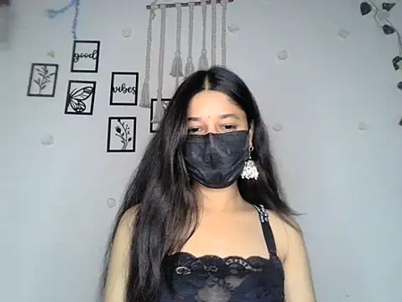 HOT_SNEHA4