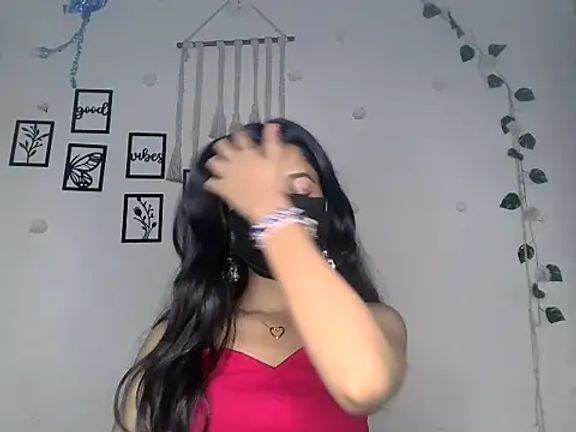HOT_SNEHA4