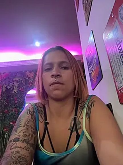 Mia_0-4