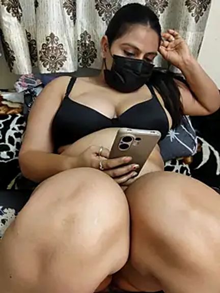 Aysha_69