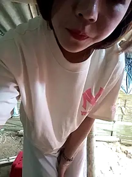 girl-girl-hot
