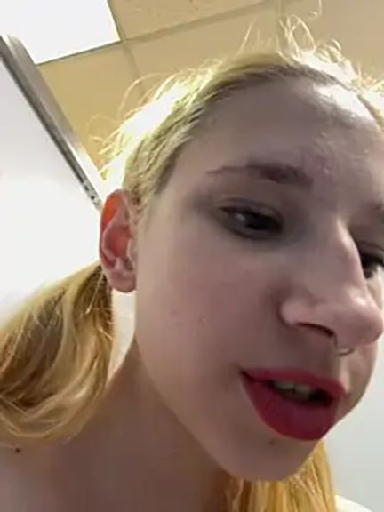 michelle_lovique
