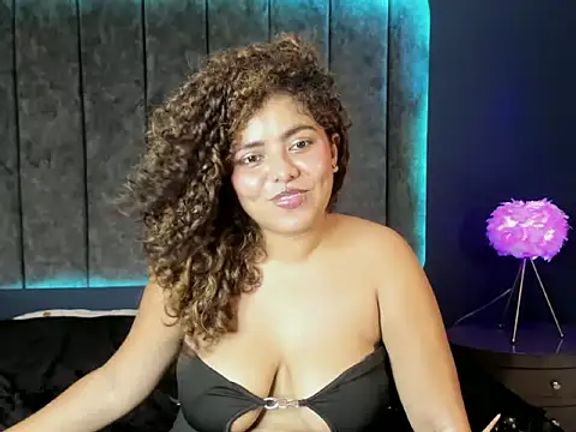 AlanaVelascos