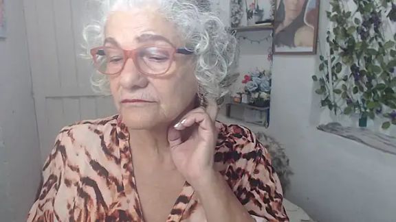 FunnyGrandma
