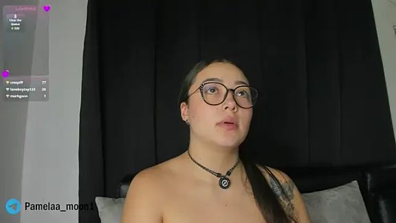 Pamelaa_moon1