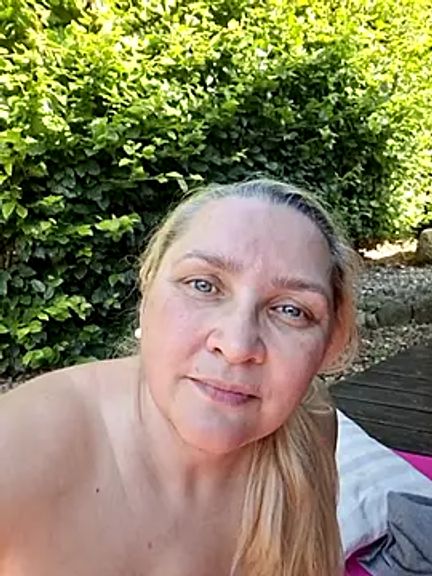 MaskedQueen77