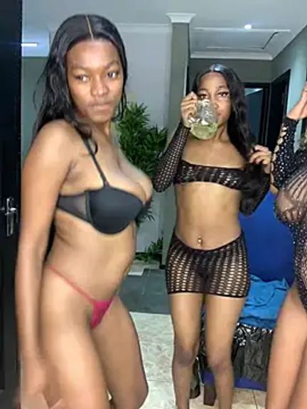 Petite_BUNNYWORXXX