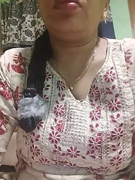 Monika_telugu_queen