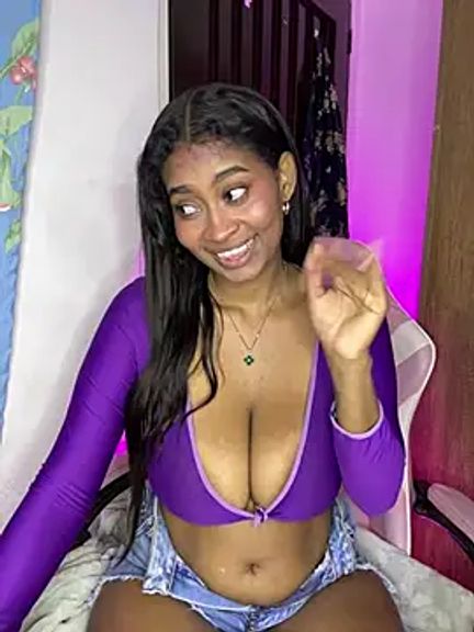 ALISSA_SMITH_