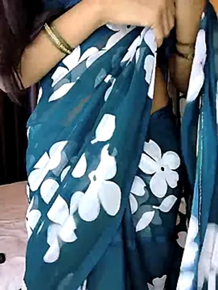 Evaa_Ji