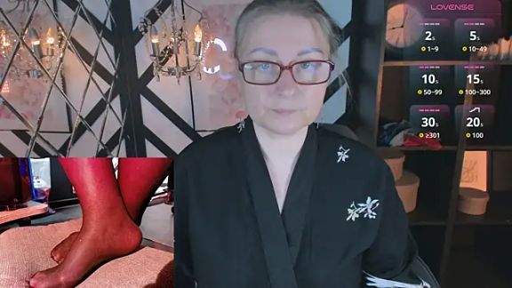 Alexandra_Kind