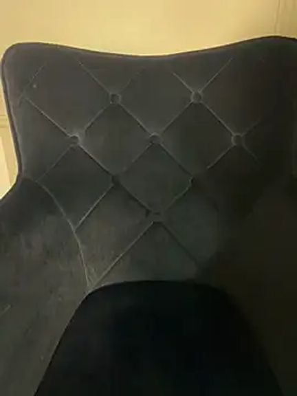 Tasty_LushDesire