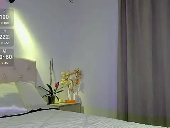 holly444_