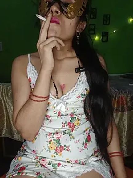 Sexy_Hena_69