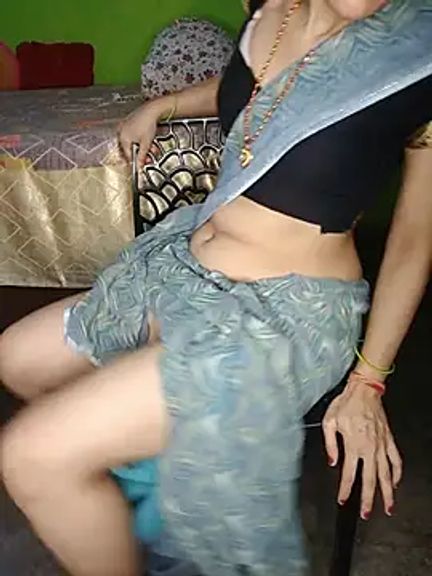 Sexy_Hena_69