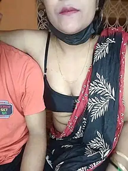 hornycouple096