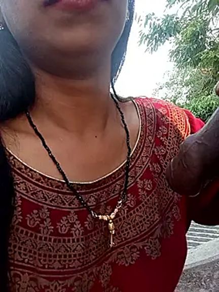 Miss_Divyaa