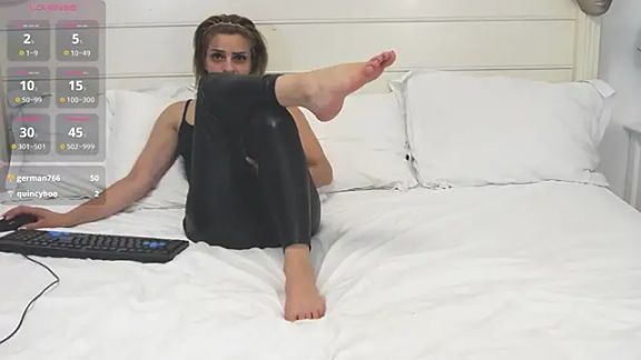 Mistress_Raven3