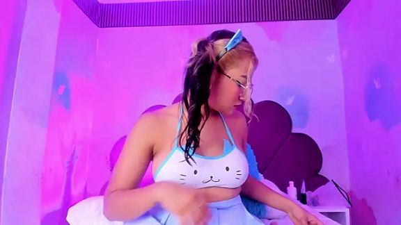 Eva_honey