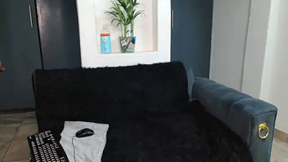 SweetHotLips102