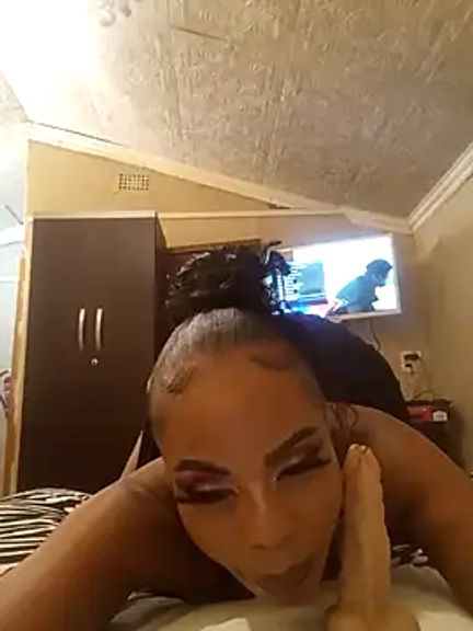 SweetHotLips102