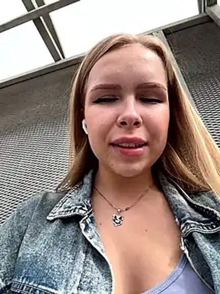 Liza_risky