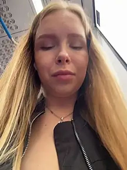 Liza_risky