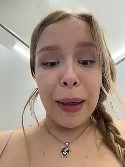 Liza_risky