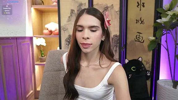 AlinaBennet_