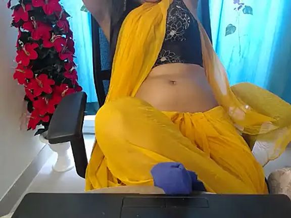 Naughtyy_Ranii01